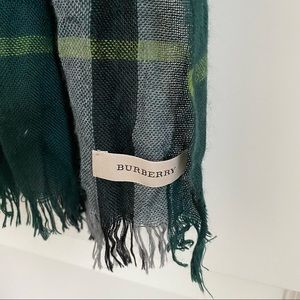 Unisex Burberry soft linen scarf
